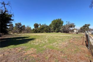 , 4785 Chicago ave, Riverside, CA 92507 - 5