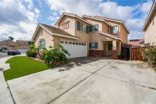 Single Family Residence, 820 Pathfinder WAY, Corona, CA  Corona, CA 92880