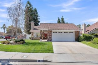 Single Family Residence, 2934 Coralberry DR, Riverside, CA  Riverside, CA 92504