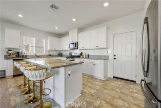 Single Family Residence, 19568 Sunkissed Ridge dr, Riverside, CA 92507 - 19