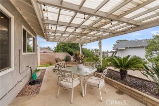 Single Family Residence, 6381 Omega st, Riverside, CA 92506 - 37