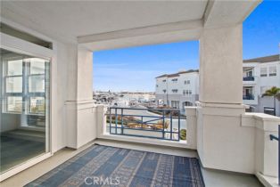 Condominium, 2600 Newport blvd, Newport Beach, CA 92663 - 15