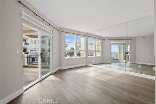 Condominium, 2600 Newport blvd, Newport Beach, CA 92663 - 7