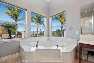 Single Family Residence, 4195 Robby cir, Corona, CA 92881 - 41