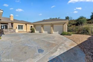 Single Family Residence, 4195 Robby cir, Corona, CA 92881 - 5