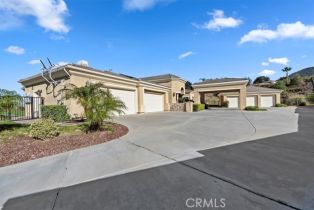 Single Family Residence, 4195 Robby CIR, Corona, CA  Corona, CA 92881