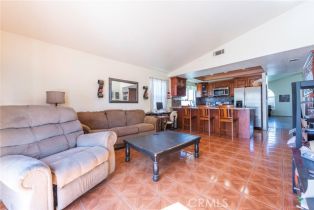 Single Family Residence, 5882 Val Vista pl, Riverside, CA 92504 - 12