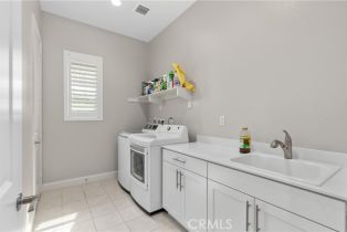 Single Family Residence, 1243 Matterhorn dr, Riverside, CA 92506 - 30