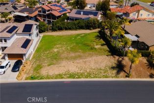 , 22760 Cascade, Canyon Lake, CA 92587 - 2