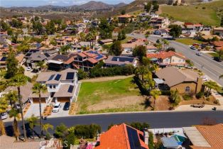 , 22760 Cascade, Canyon Lake, CA 92587 - 3