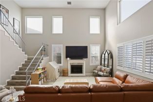 Single Family Residence, 13083 Via Tuscany, Riverside, CA 92503 - 13