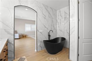 Single Family Residence, 13083 Via Tuscany, Riverside, CA 92503 - 41