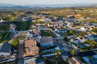 Single Family Residence, 13083 Via Tuscany, Riverside, CA 92503 - 69