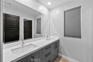 Single Family Residence, 34656 Bright Pine way, Murrieta, CA 92563 - 35