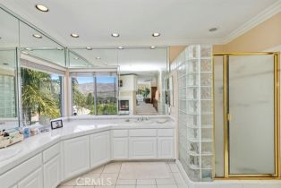 Single Family Residence, 1132 Via Pardal, Riverside, CA 92506 - 42