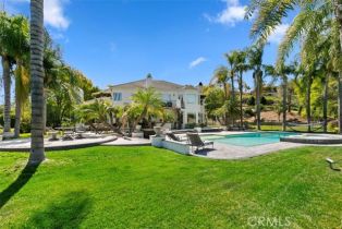 Single Family Residence, 1132 Via Pardal, Riverside, CA 92506 - 52