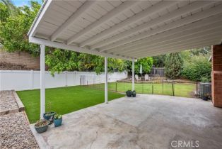 Single Family Residence, 992 Redwood ct, Corona, CA 92879 - 14