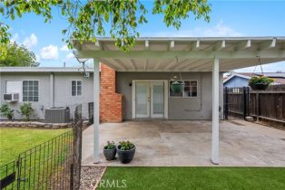 Single Family Residence, 992 Redwood ct, Corona, CA 92879 - 16