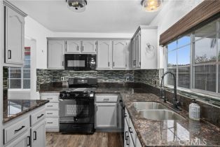 Single Family Residence, 992 Redwood ct, Corona, CA 92879 - 7