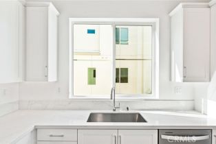 Condominium, 107 Culture, Irvine, CA 92618 - 10