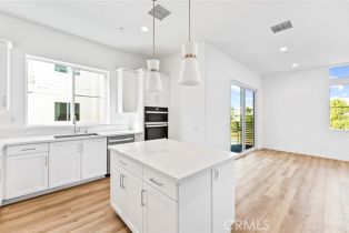 Condominium, 107 Culture, Irvine, CA 92618 - 9