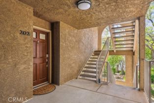 Condominium, 2500 San Gabriel way, Corona, CA 92882 - 2