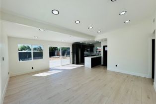 Single Family Residence, 1950 Via Santiago, Corona, CA 92882 - 11