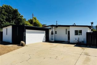 Single Family Residence, 1950 Via Santiago, Corona, CA 92882 - 4