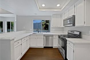 Single Family Residence, 30526 Southern Cross rd, Temecula, CA 92592 - 6