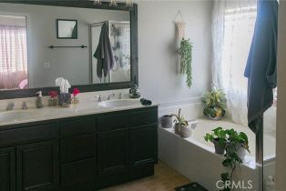 Single Family Residence, 27069 Dawnview ct, Corona, CA 92883 - 21