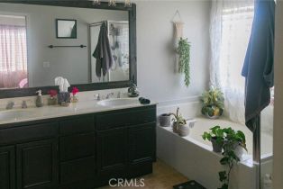 Single Family Residence, 27069 Dawnview ct, Corona, CA 92883 - 28