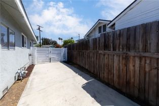 Single Family Residence, 826 Sunrise blvd, Long Beach, CA 90806 - 24