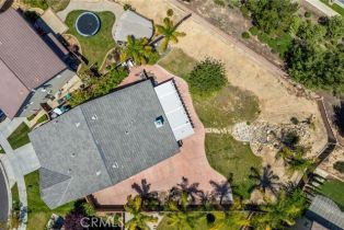 Single Family Residence, 11126 Whitebark ln, Corona, CA 92883 - 35