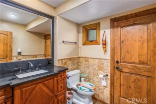 Single Family Residence, 1585 Ocean blvd, Newport Beach, CA 92661 - 23