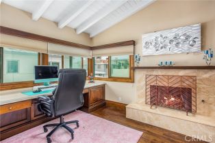 Single Family Residence, 1585 Ocean blvd, Newport Beach, CA 92661 - 37