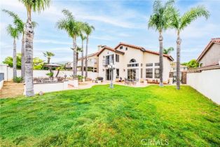 Single Family Residence, 1081 Vista Lomas ln, Corona, CA 92882 - 16