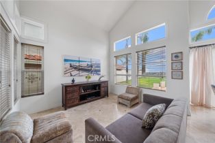 Single Family Residence, 1081 Vista Lomas ln, Corona, CA 92882 - 5