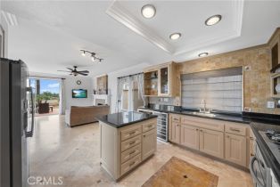 Single Family Residence, 1081 Vista Lomas ln, Corona, CA 92882 - 9