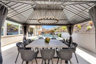 Single Family Residence, 2760 Chad Zeller ln, Corona, CA 92882 - 38