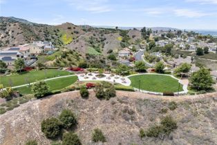 Single Family Residence, 2760 Chad Zeller ln, Corona, CA 92882 - 49