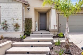 Single Family Residence, 2760 Chad Zeller ln, Corona, CA 92882 - 5