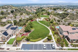 Single Family Residence, 2760 Chad Zeller ln, Corona, CA 92882 - 50