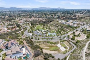 Single Family Residence, 2760 Chad Zeller ln, Corona, CA 92882 - 51