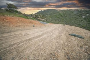 , 18346 Vista de Montanas, Murrieta, CA 92562 - 6