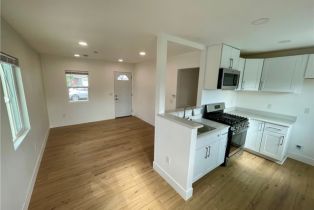 Single Family Residence, 5046 Pacific ave, Long Beach, CA 90805 - 5