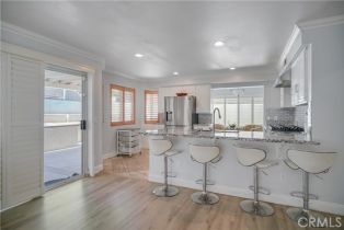 Single Family Residence, 20171 Corona st, Corona, CA 92881 - 10