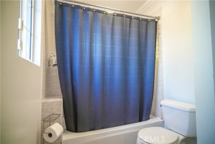 Single Family Residence, 20171 Corona st, Corona, CA 92881 - 25