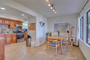 Single Family Residence, 1409 Lakeside ln, Huntington Beach, CA 92648 - 14