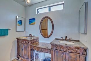 Single Family Residence, 1409 Lakeside ln, Huntington Beach, CA 92648 - 23