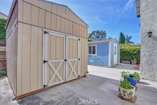 Single Family Residence, 1409 Lakeside ln, Huntington Beach, CA 92648 - 30